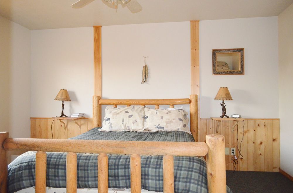 Sleepy J Cabins Swan Valley Exterior photo